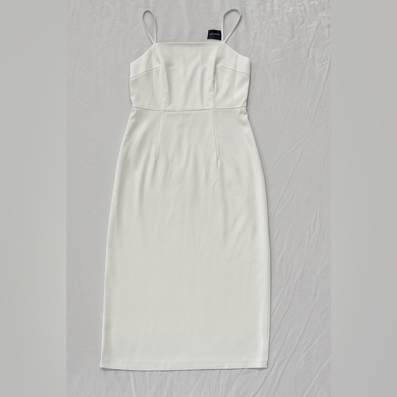 Women's NWT  Nasty Gal Size 2 Thigh Split Midi Dress White Bodycon Elegant Party - Picture 1 of 3